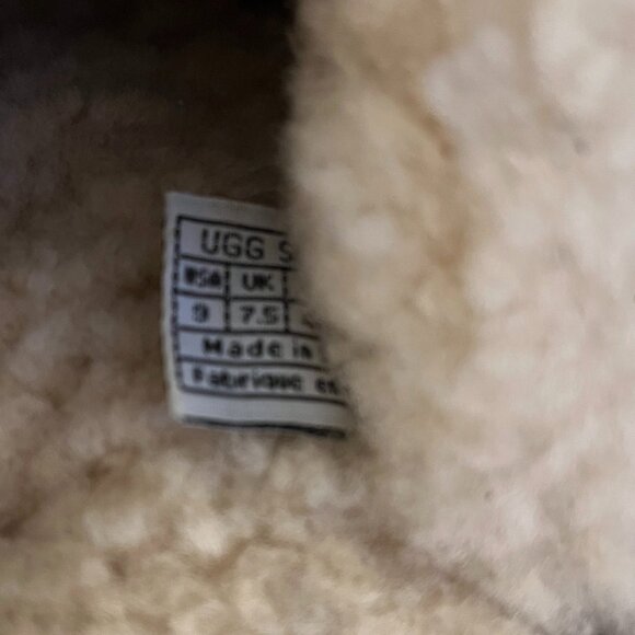 UGG Leather Shearling Fur Lined Wooden Clogs - Picture 5 of 10